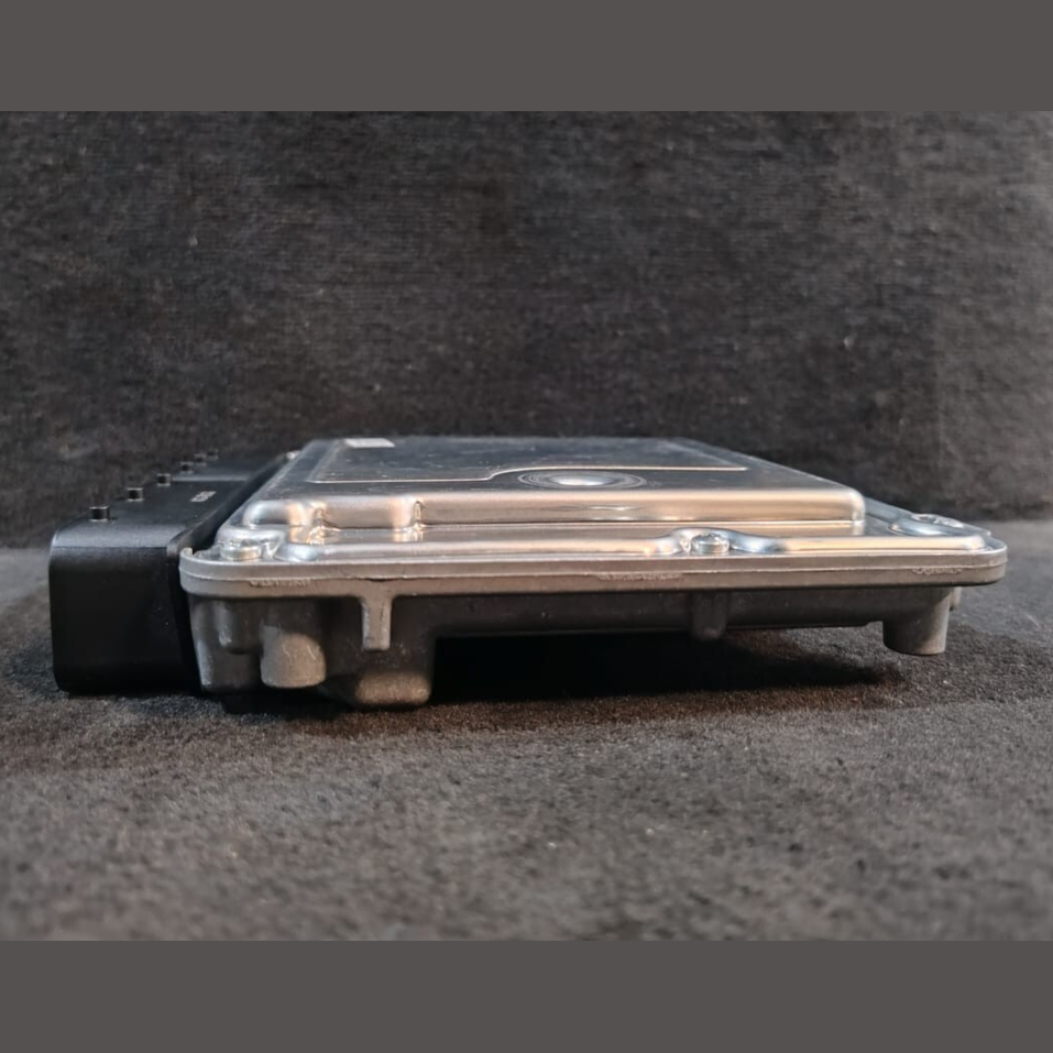 GENUINE 2013 BMW 1 2 3 4 5 SERIES F SERIES ECU ENGINE CONTROL UNIT 8578946