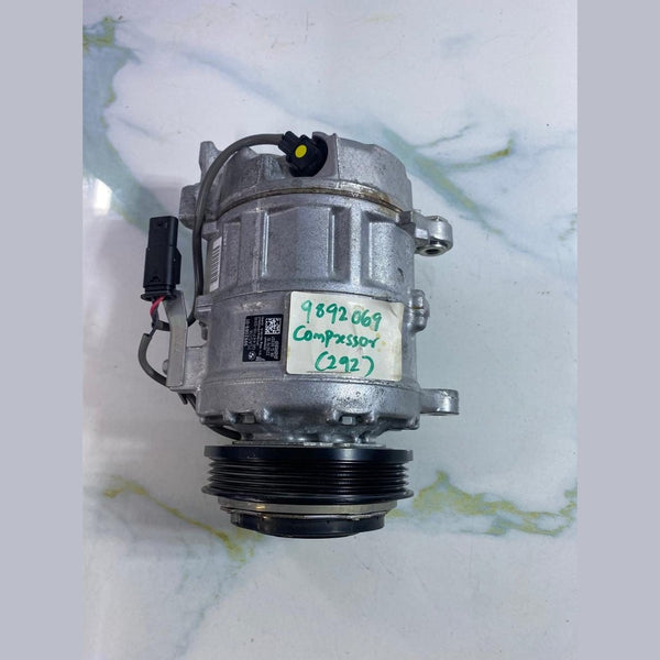 BMW Air Diesel B57 Compressor 9892069 BMW X5 G05, X6 G06, and X7 G07 G60 G61
