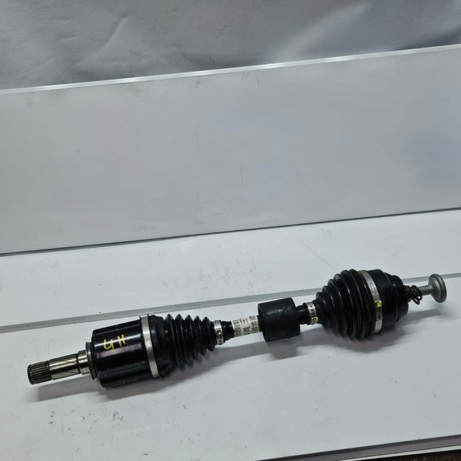 2022 BMW X1 U11 20iX B48N Output Shaft Front Left 5A74B01