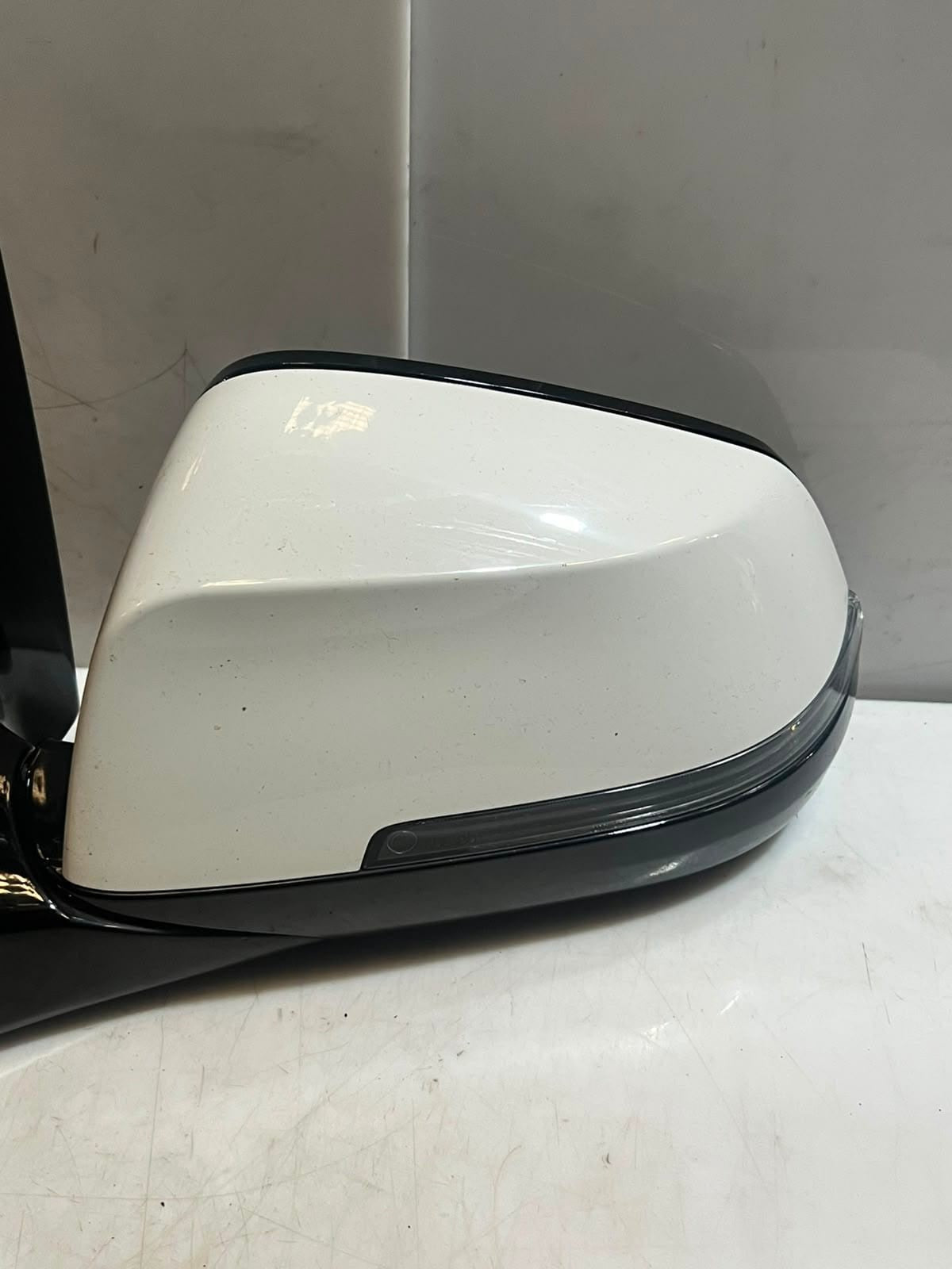 BMW 5 Series F10 F11 Wing Mirror Left SIDE Electronic F0153123U6680 OEM