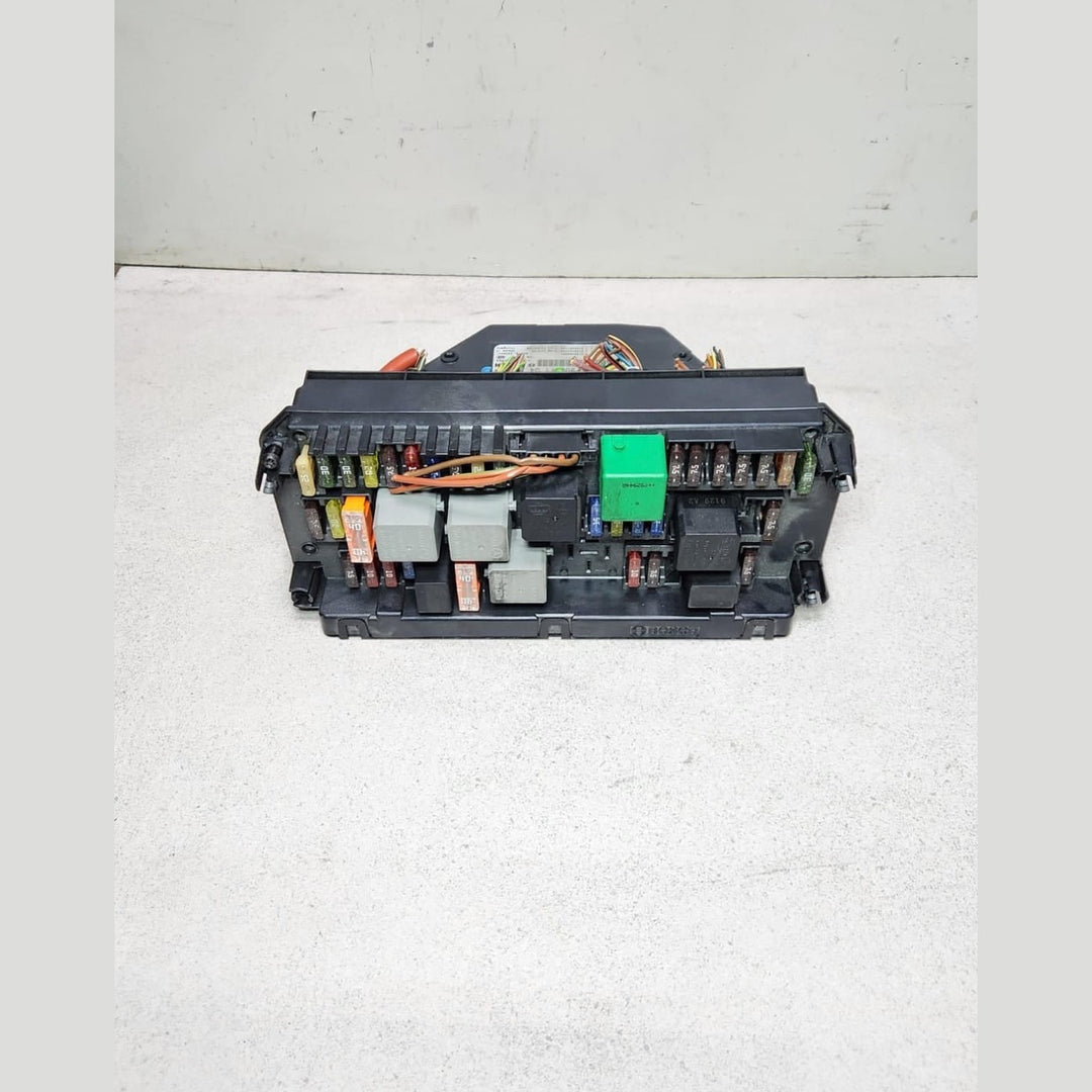 Mercedes-Benz E-Class W212 Fuse Box Module Front Sam Module A2129007104 