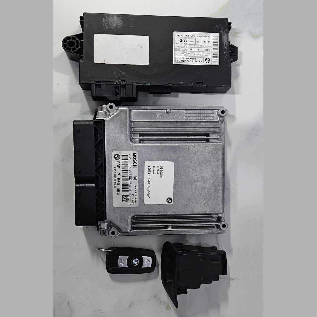 OEM BMW X5 E70 M57 ENGINE CONTROL UNIT SET DDE 7805585