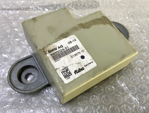 OEM BMW X5 E70 Radio Antenna Amplifier Control Module Unit 6935024