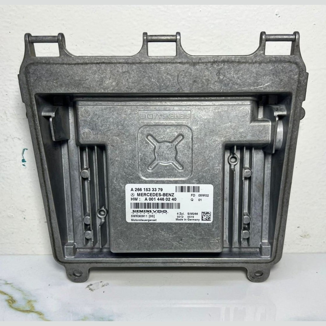 Mercedes-Benz Engine Control Unit A 266 153 33 79