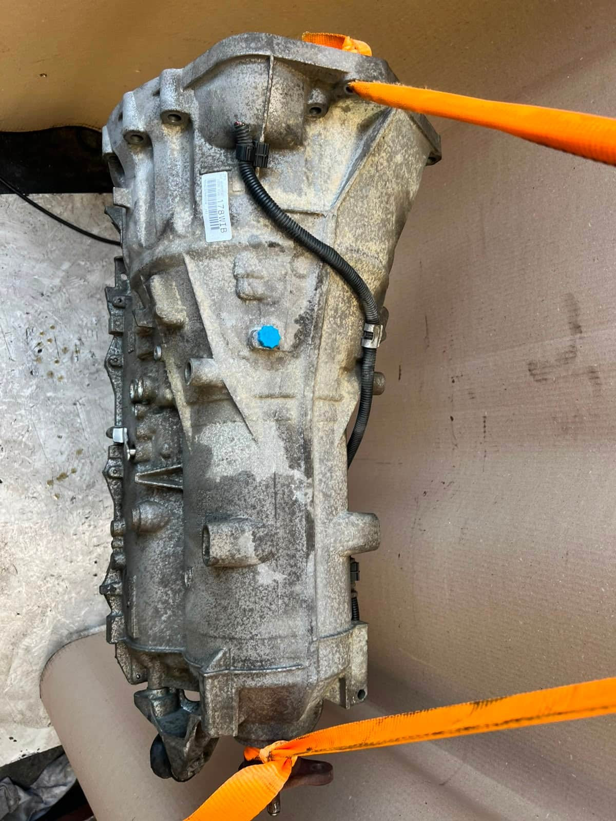 2012-2015 BMW 320I F30 8HP45 Automatic Transmission Assembly 8609950