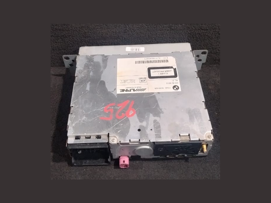 BMW 5 SERIES F10 F11 CD PLAYER RADIO AUDIO HEAD UNIT 9258925