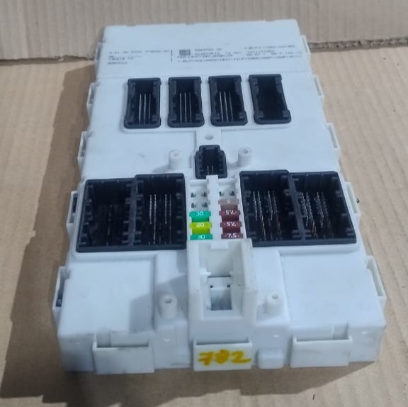 BMW F30 F23 F32 335I FRONT ELECTRONIC  DOMAIN BODY CONTROL MODULE OEM -9324782