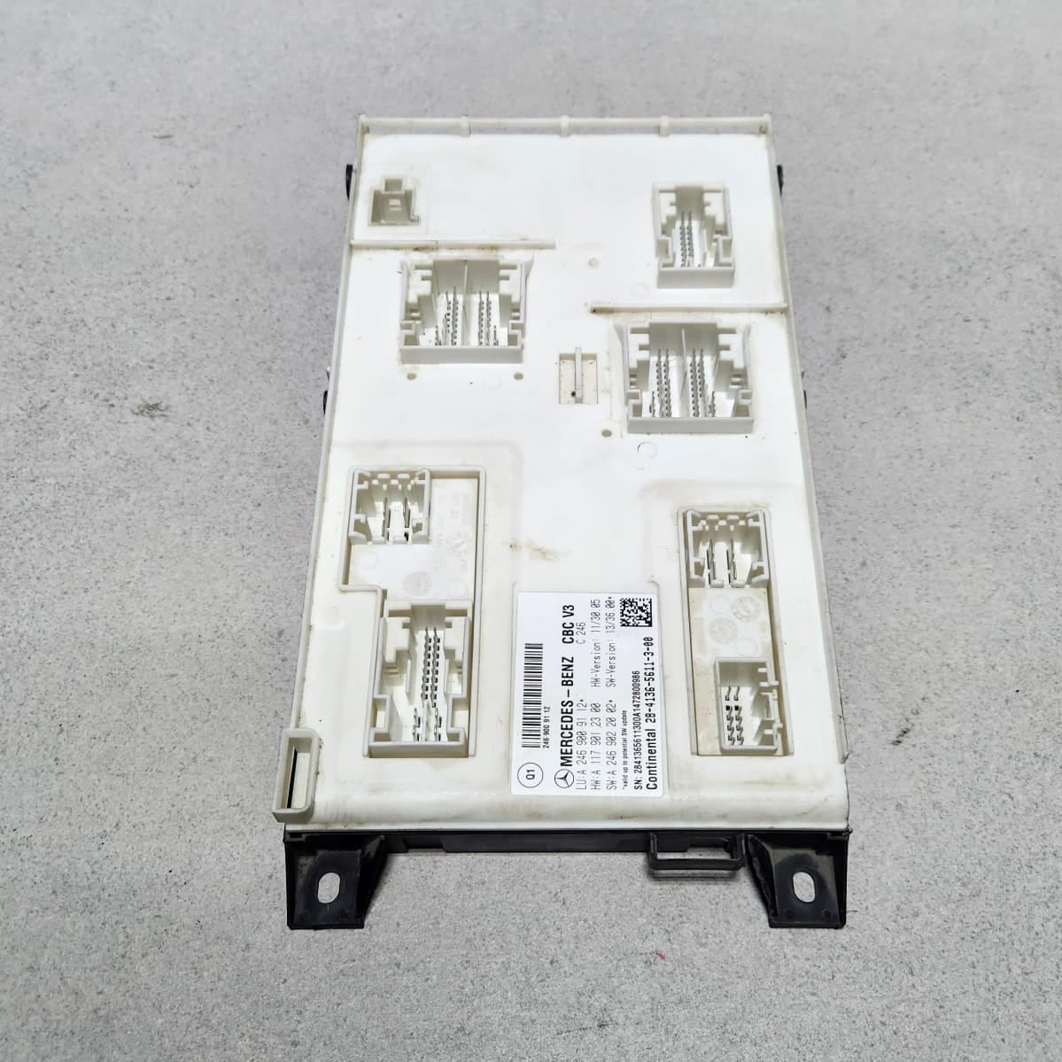 2014-2020 Mercedes-Benz CLA250 Body Control Module A2469009112  