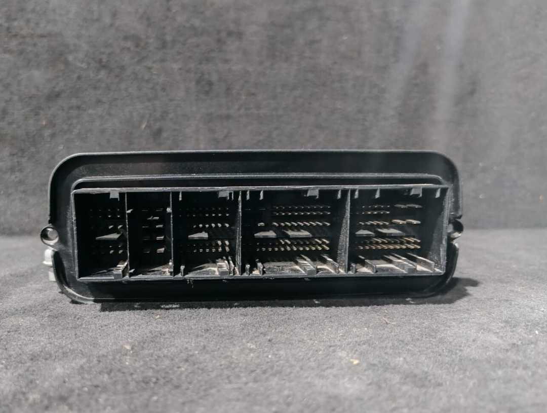 BMW 5, 7 SERIES F01 F07, F02 N57 ENGINE CONTROL UNIT ECU ECM DDE 8516753
