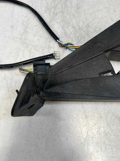 2007-2011 BMW 3 5 Series E90 E92 328i 335i F10 Accelerator Pedal 6789998 OEM