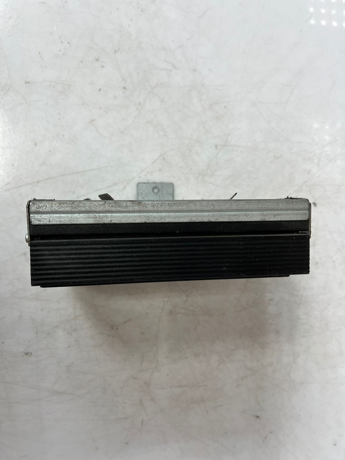 2003-2013 GENIUNE BMW X5 E70 HiFi Lear Audio Amplifier 9118032 OEM