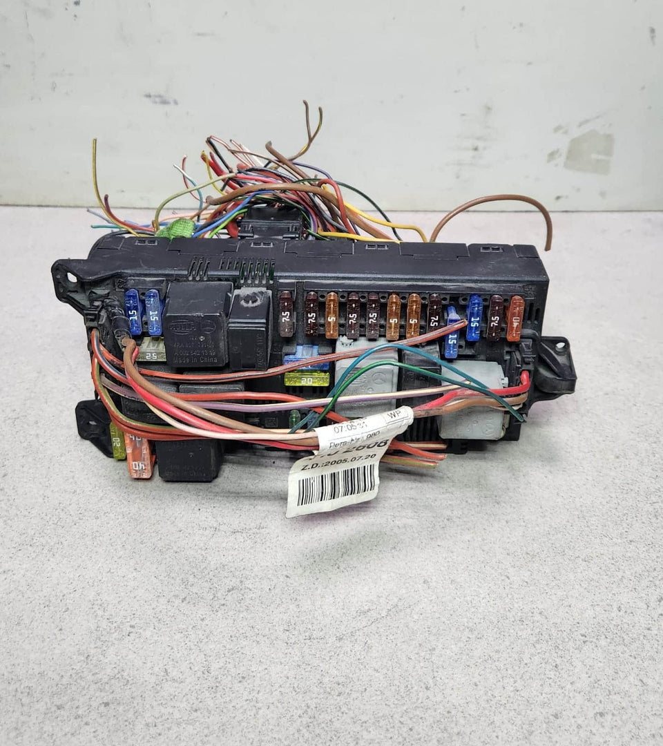 2006 Mercedes-Benz E350 Fuse And Relay Center 2115459101
