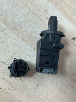 Load image into Gallery viewer, 2007 BMW N52 E60 B20 Engine Control Module SET DME + CAS2 + 1KEY 7561684
