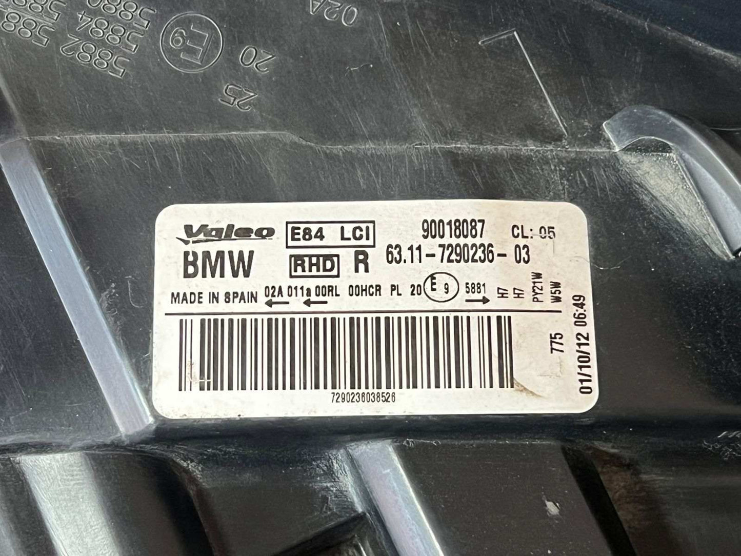 2010-2015 BMW X1 E84 Front Right Headlight 7290236 X1 E84 HELOGEN