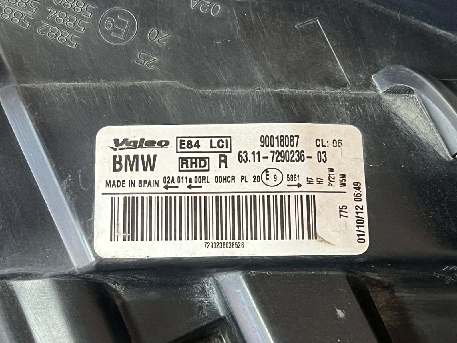 2010-2015 BMW X1 E84 Front Right Headlight 7290236 X1 E84 HELOGEN