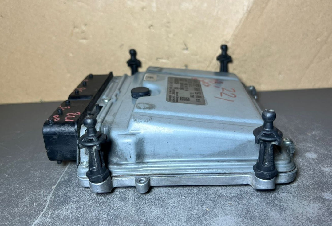07-12 Mercedes W221 S-Class Engine Control Module Unit ECM ECU A272 9005600 OEM