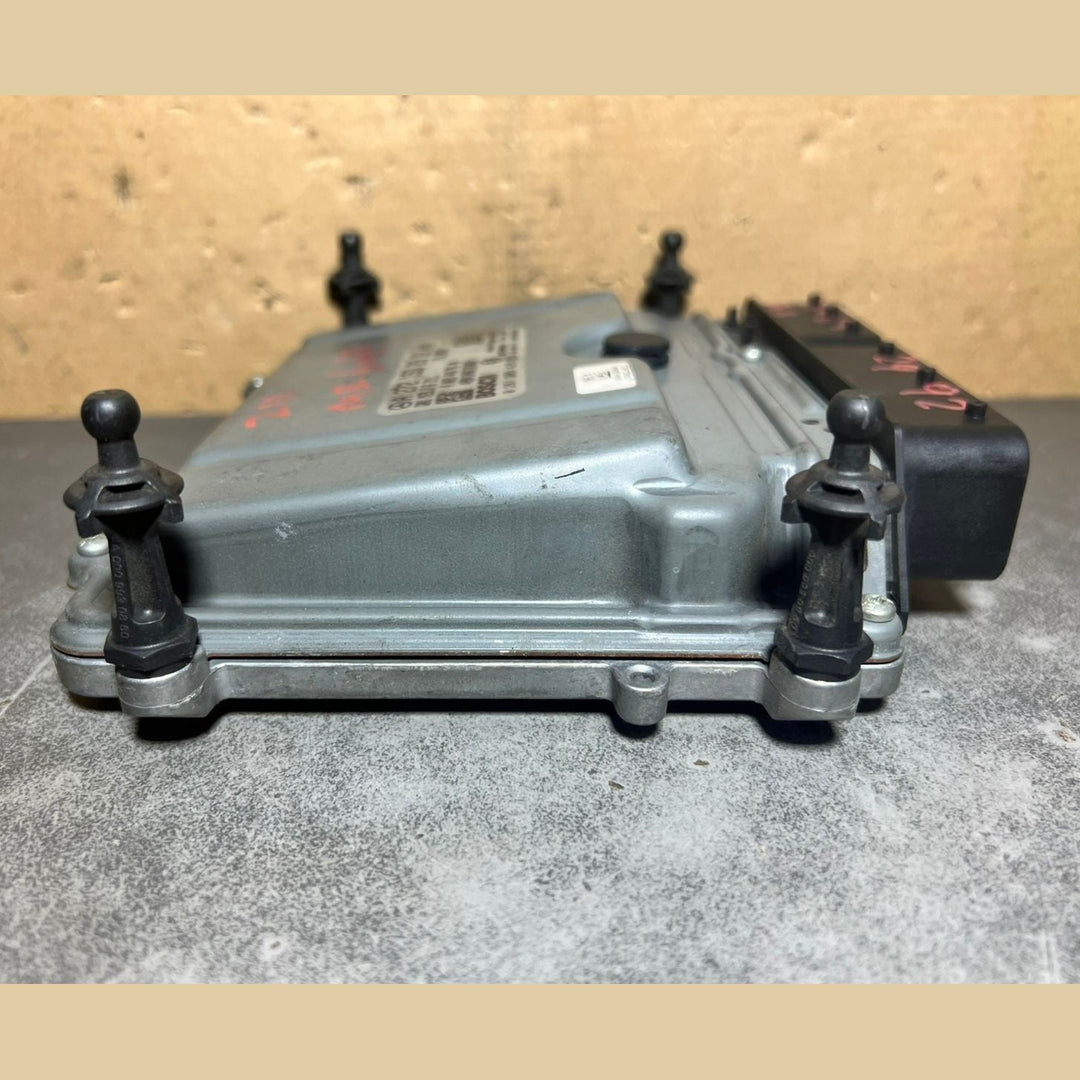08-10 Mercedes W211 E-Class Engine Control Module Unit ECM ECU A272 1532992 OEM