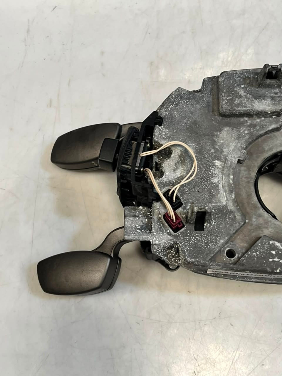 2004-2005 BMW 645Ci 7 6 Series E65 E66 STEERING COLUMN Clock Spring 6911515 