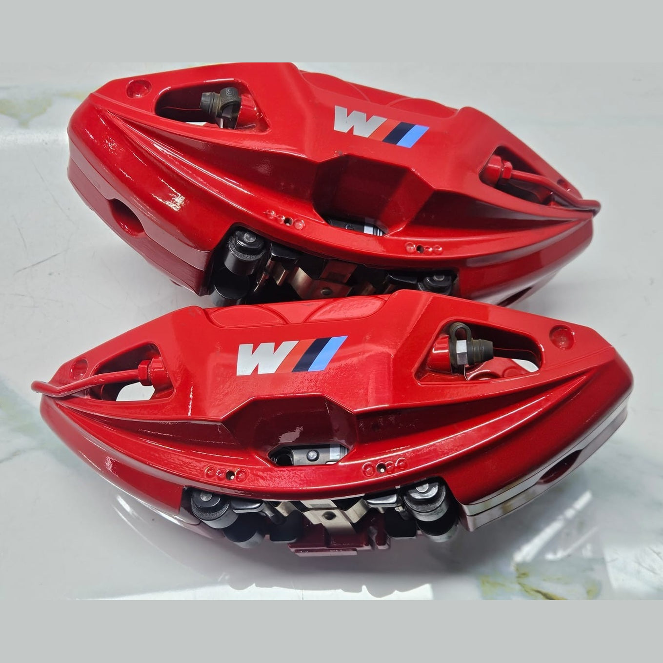 BMW G20 Calipers Front Left Right Set-8843347, 8843348 Brand New Red colour OEM
