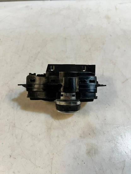 2007-2013 BMW X5 E60 E61 E63 E64 X5 E70 X6 E71 iDrive Controller 9249440
