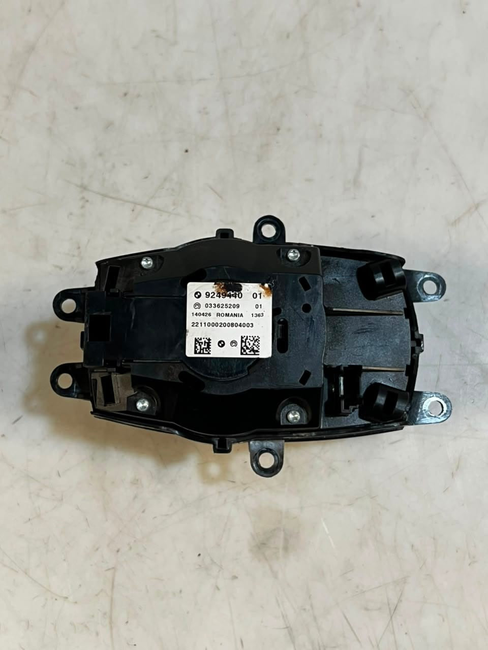2007-2013 BMW X5 E60 E61 E63 E64 X5 E70 X6 E71 iDrive Controller 9249440