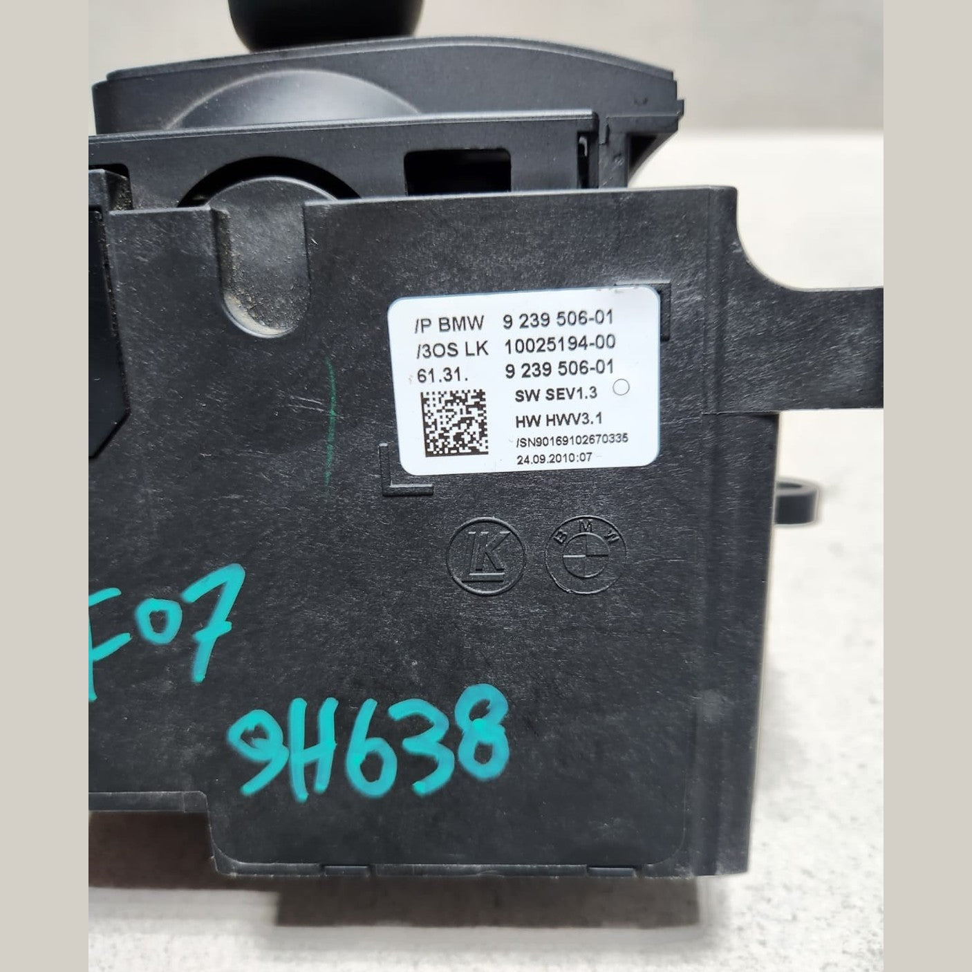 2010-2011 BMW X3 Automatic Gear Selector 9239506  X3 F25 and 5 Ser F10 F11 RHD