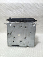 Bild in die Galerieansicht laden, BMW OEM GENUINE E90 E91 CD HEAD UNIT NAV - 9198829