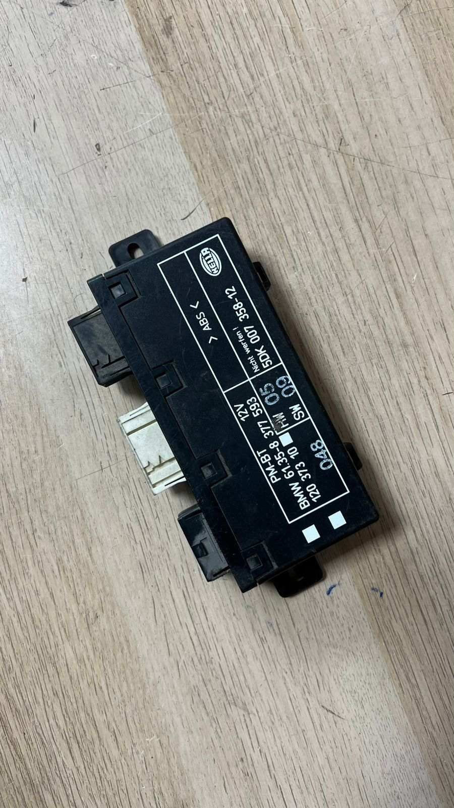 1995-2001 BMW 740iL Door Control Module 8377593 E39 5-Series and 7-Series