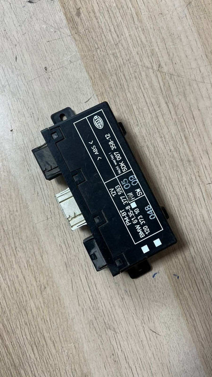 1995-2001 BMW 740iL Door Control Module 8377593 E39 5-Series and 7-Series