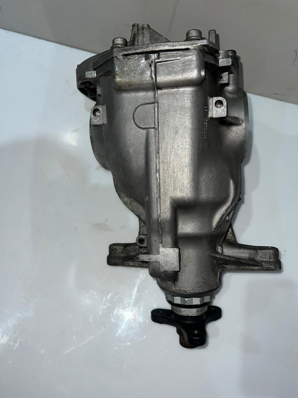 2011 BMW 528i Rear Differential Assembly 7578149 F10 523i models 3.38 RATIO