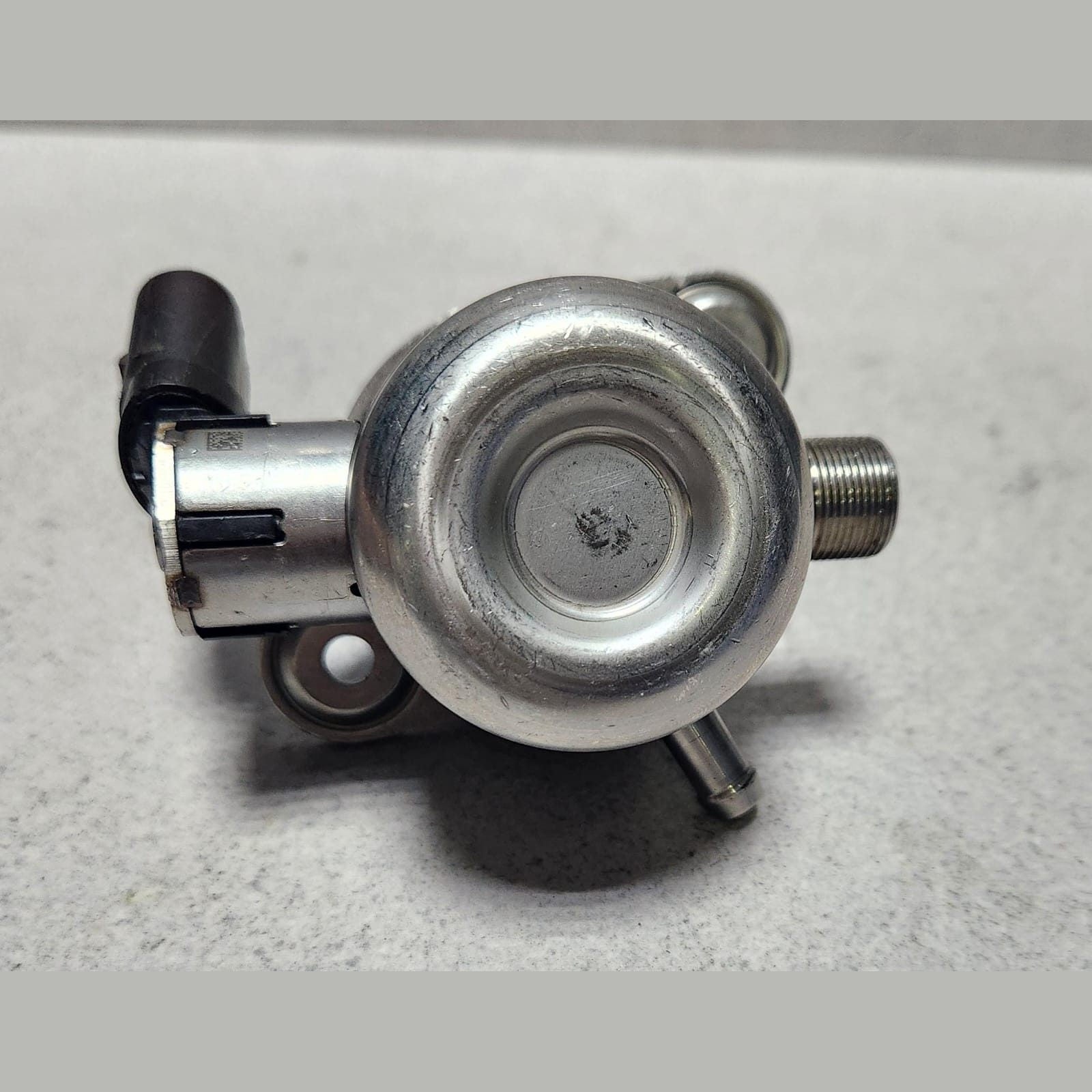 2019-2022 Mercedes-Benz A220 High Pressure Fuel Pump A2600700500