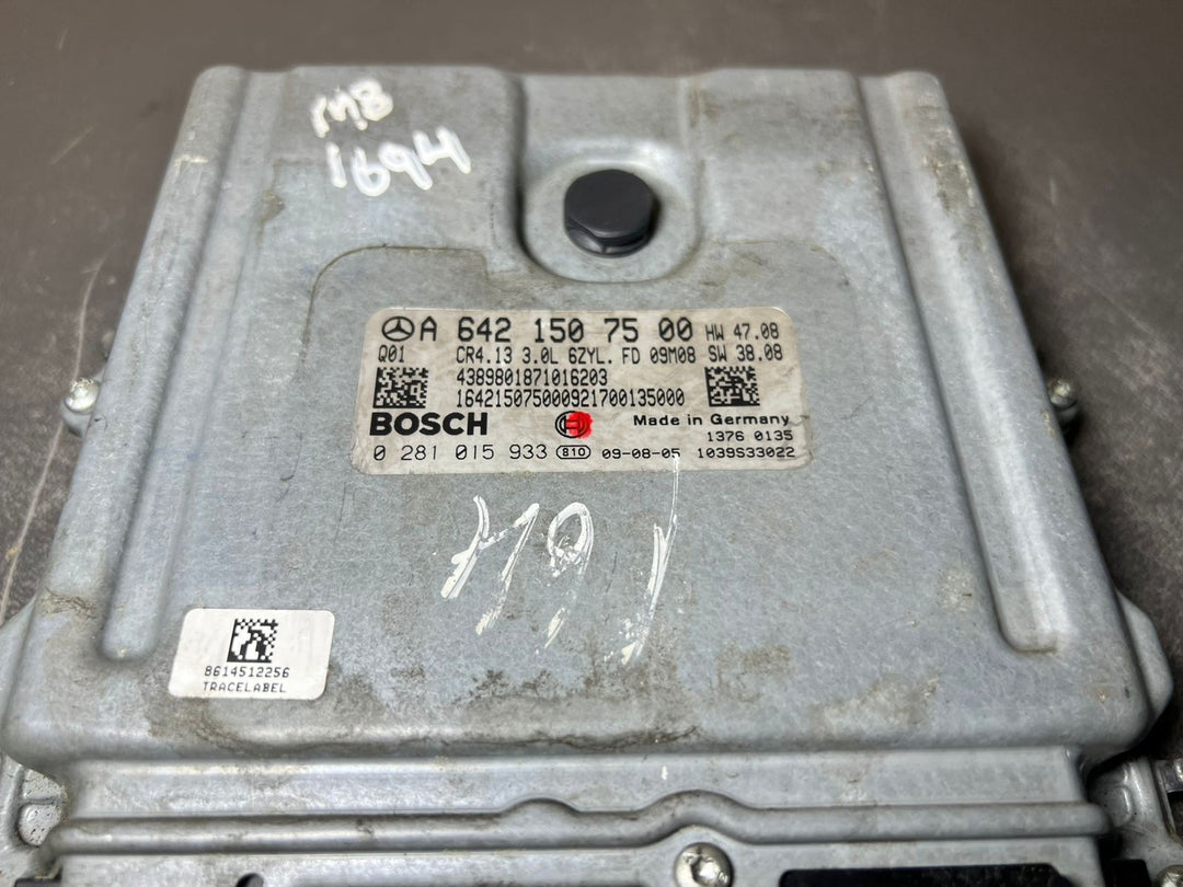 07-11 Mercedes W164 GL ML Engine Control Module Unit ECM ECU A642 1507500 OEM