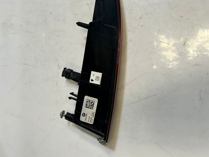 2025 BMW xDrive40 xDrive50 Rear RED TAIL Light Led Bumper BRACKET 7953780 OEM