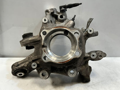 BMW 8 Series G14, G15, G16 Rear Wheel Hub Spindle Rear Right 6850564 OEM