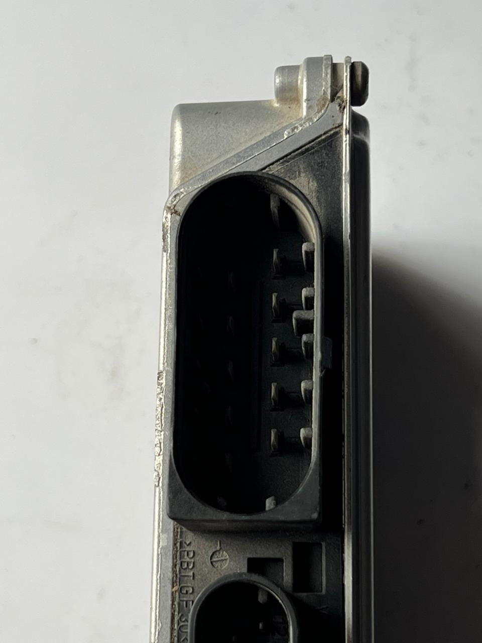 BMW 2002-2005 BMW 745i Gearbox Control Unit 7510154 6 Series E63 E64 2003-2010 a