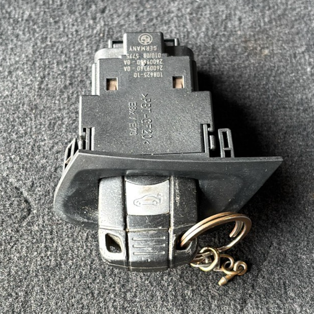 BMW X5 E70 E60 3.0L M57 ENGINE CONTROL UNIT MODULE DDE ECU  SET - 7809944