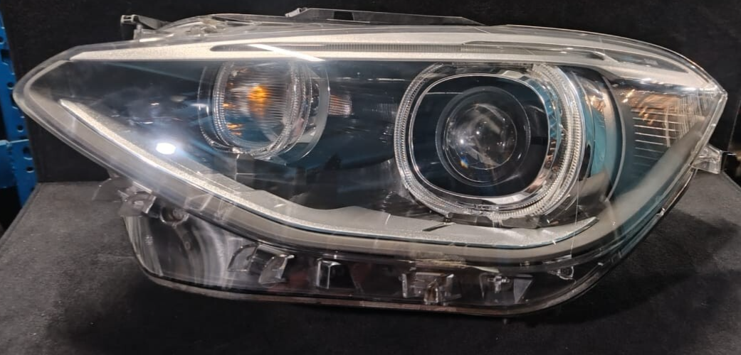BMW 1 SERIES 120i 2012 F20 LEFT SIDE HEADLIGHT 7229687-09 ECE - 7229687