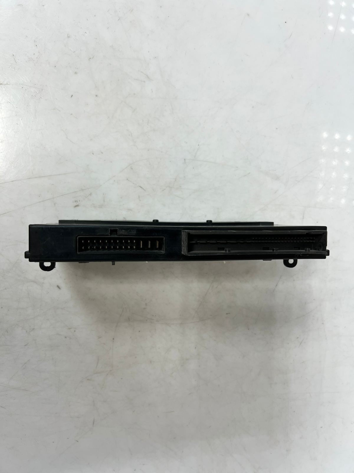2007-2008 BMW 323i 320i E90 Body Control Module BCM 9177986 OEM