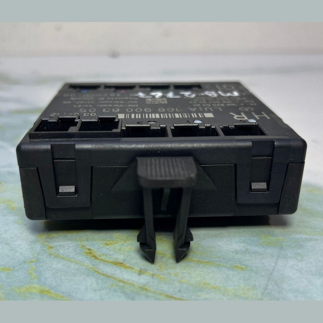 2013-2016 Mercedes-Benz GL450 Door Control Unit A 1669006305 X166 GL450 and W166