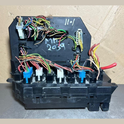 Mercedes W221 S-Class Front Fuse Relay Box SAM Control A221 5404650 A221 5401101