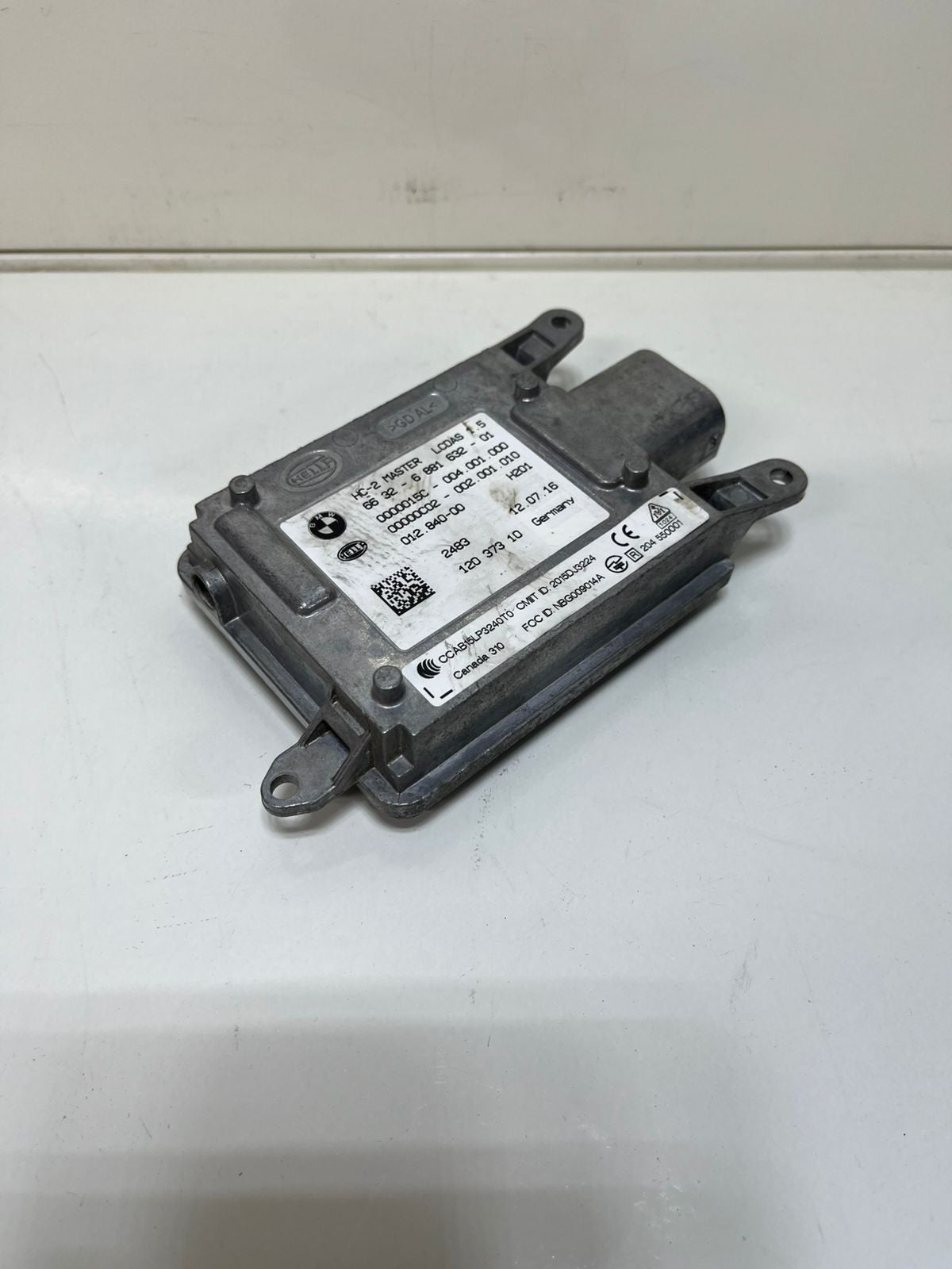 BMW F30, F31 Lane Change Warning Sensor 6881632