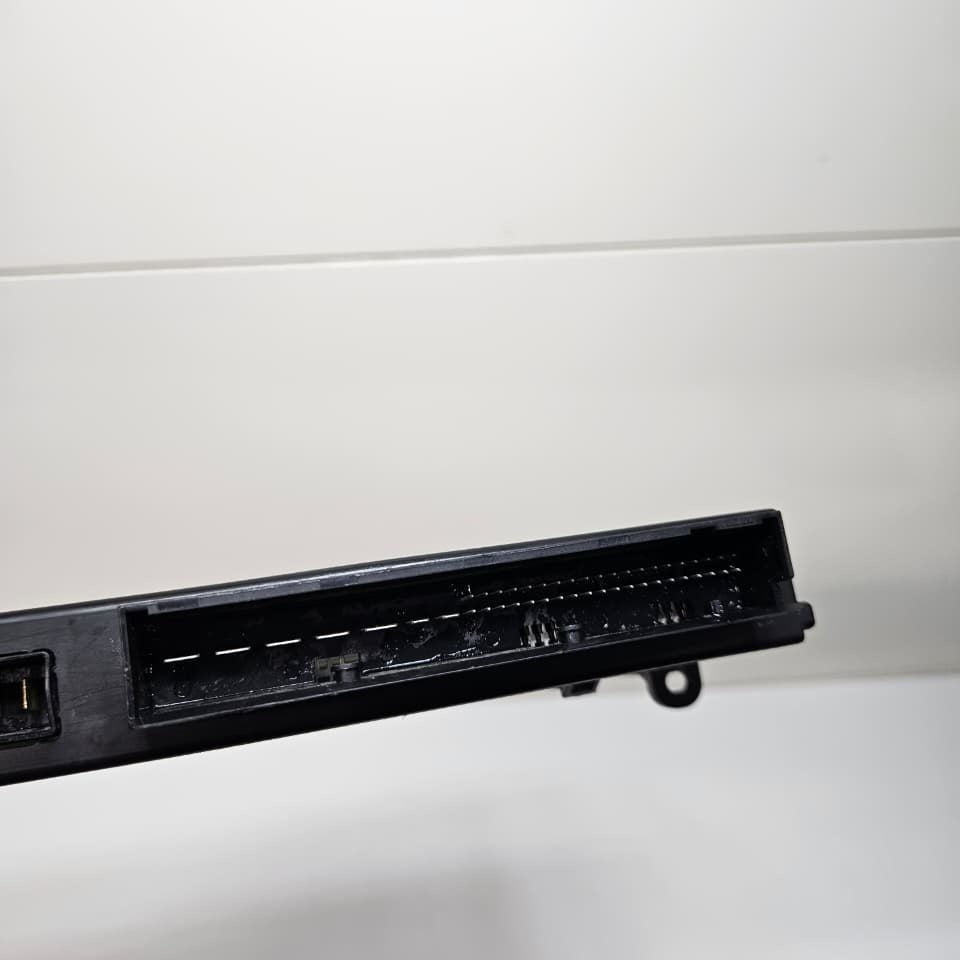 2019 BMW i3s F01 F02 F03 Electronic Junction Box 9288419 OEM