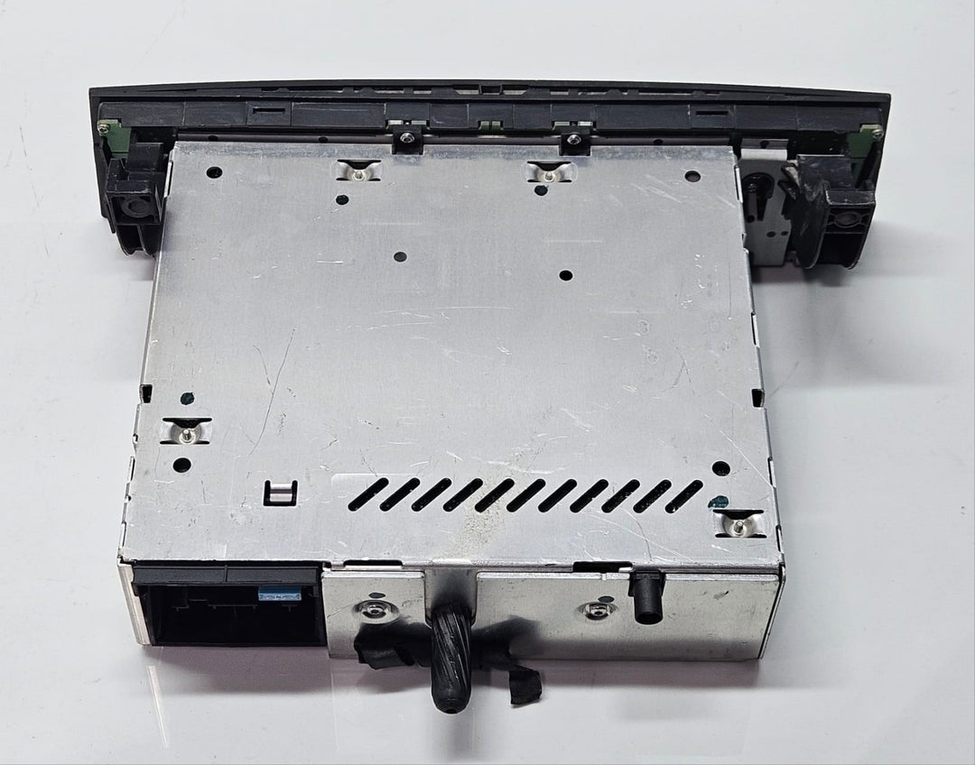 9289109-2013 BMW X1 E84 Radio CD Professional Audio Head Unit OEM