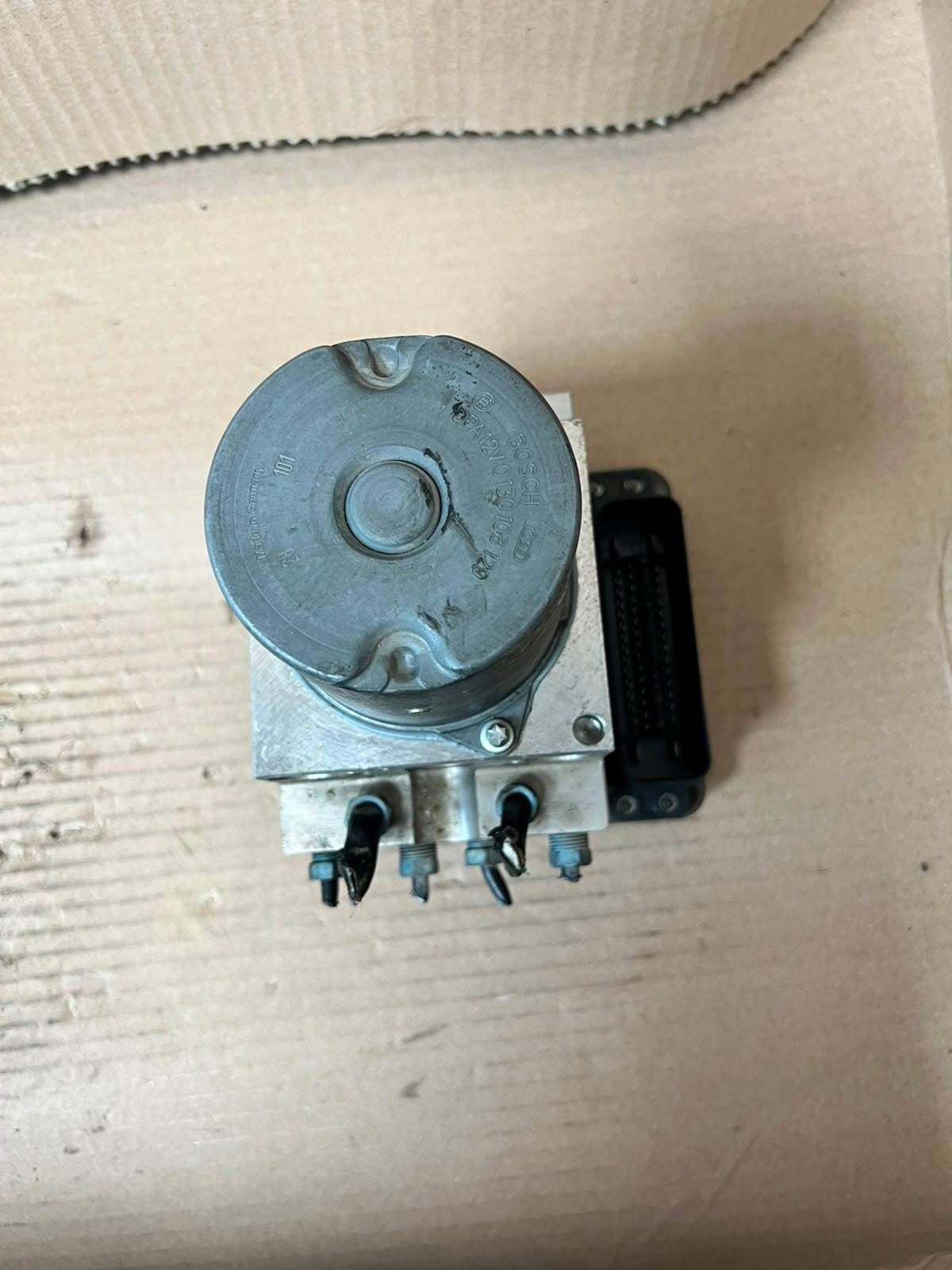 BMW F07 F10 F11 F18 F01 F02 F12 F13 ABS Pump Module Actuator Assembly 6799048