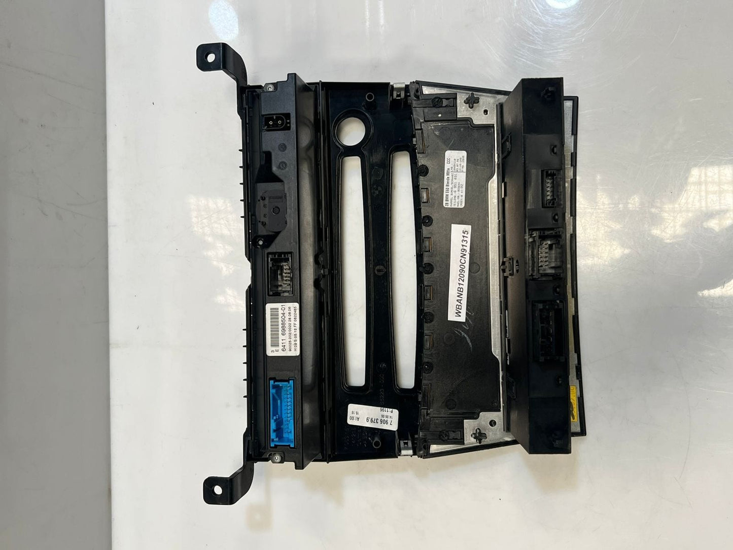 BMW 5 Series E60 E61 N62N Climate Control Unit Chrome Auto 6988504 OEM