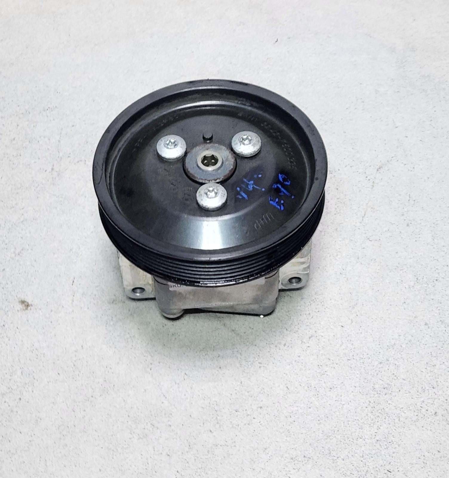 BMW Power Steering Pump 6758595 3 Series E46 with N40 N42 N46