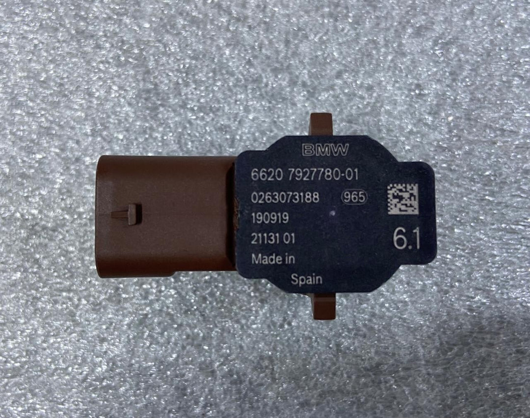 OEM BMW F40 G11 G12 G0I Parking sensor Bosch 6.1 Mediterranean blue 7927780 New