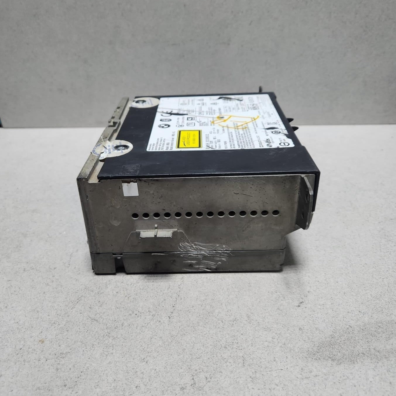 2020-2022 BMW 740i Head Unit 5A12E94 G11 G12 740i 750i harman MGU IL