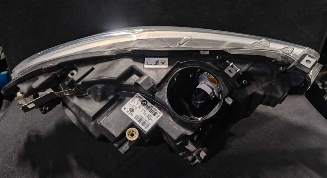 BMW 1 SERIES 120i 2012 F20 LEFT SIDE HEADLIGHT 7229687-09 ECE - 7229687