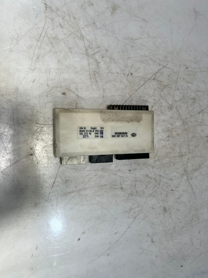 1996-2003 BMW 5 E39 E38 520I GM3 Body Control Module BCM 8376692 OEM